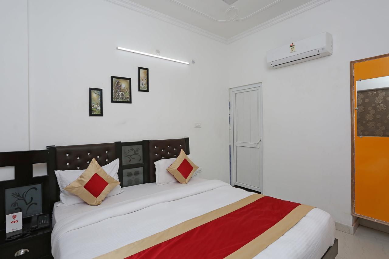 Oyo 11306 Ss Hotel Gorakhpur Luaran gambar