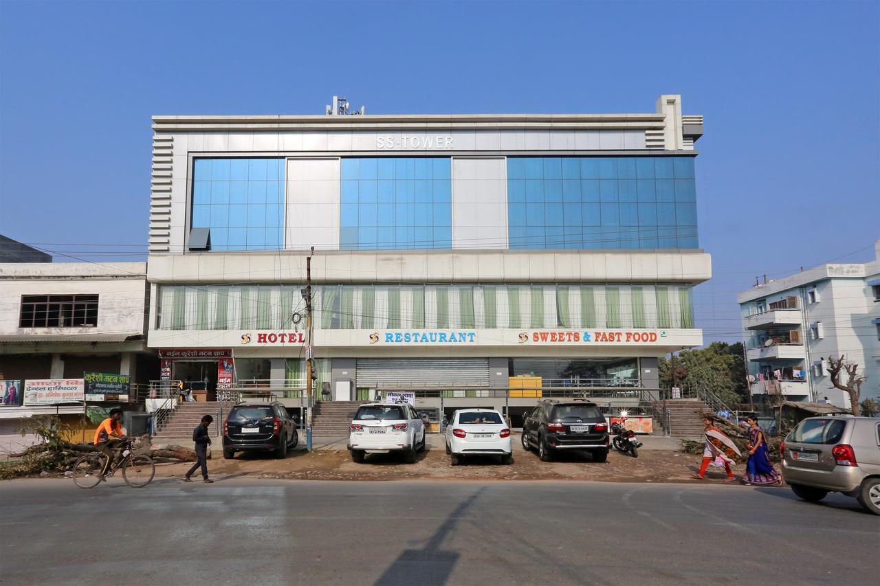 Oyo 11306 Ss Hotel Gorakhpur Luaran gambar